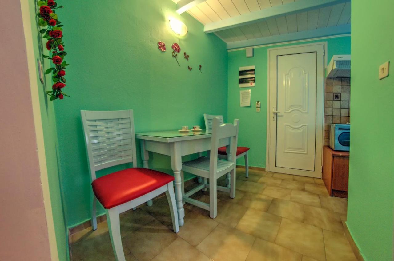 Villa Eleni Holidays Resort With Swimming Pool, Sidárion Buitenkant foto