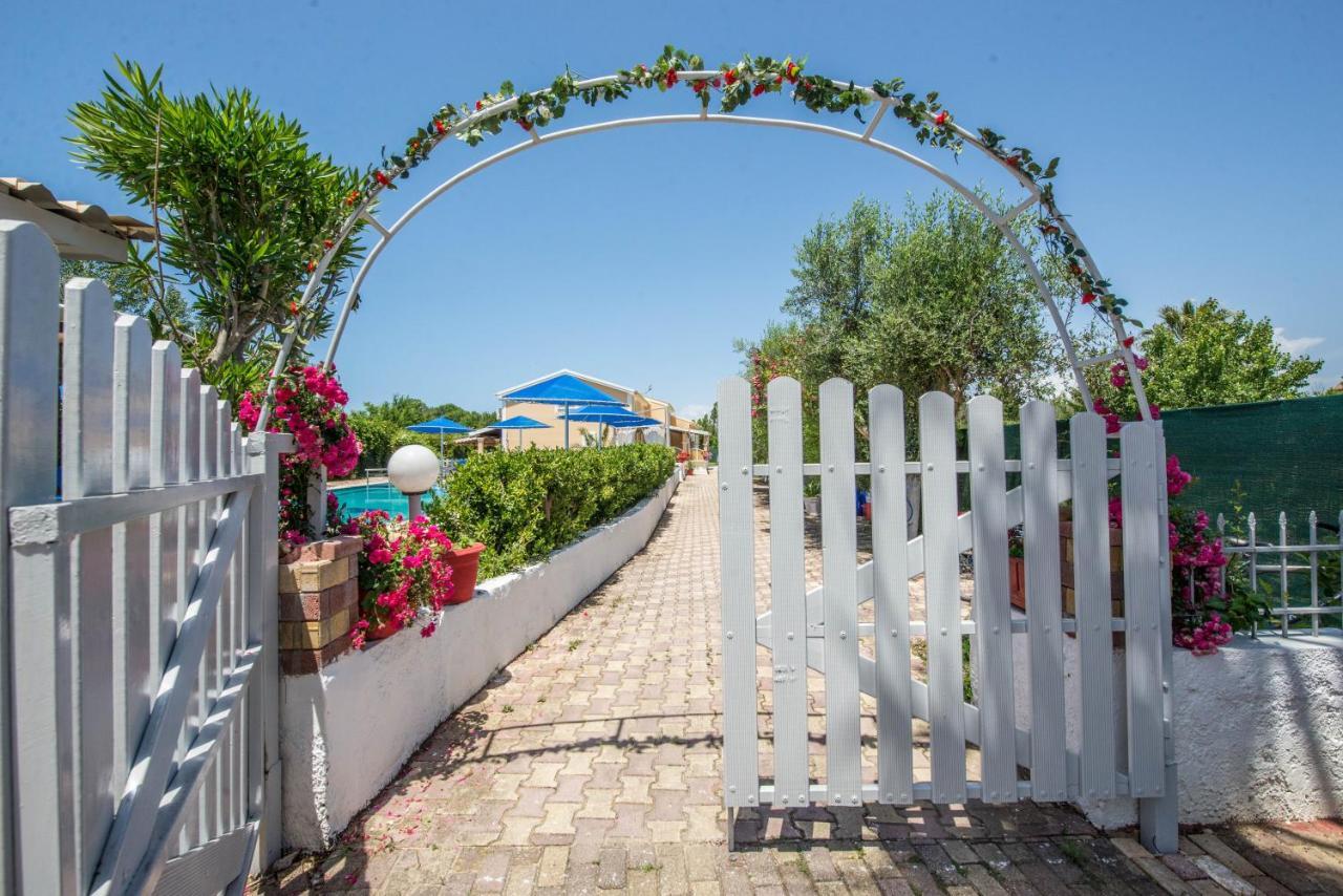 Villa Eleni Holidays Resort With Swimming Pool, Sidárion Buitenkant foto