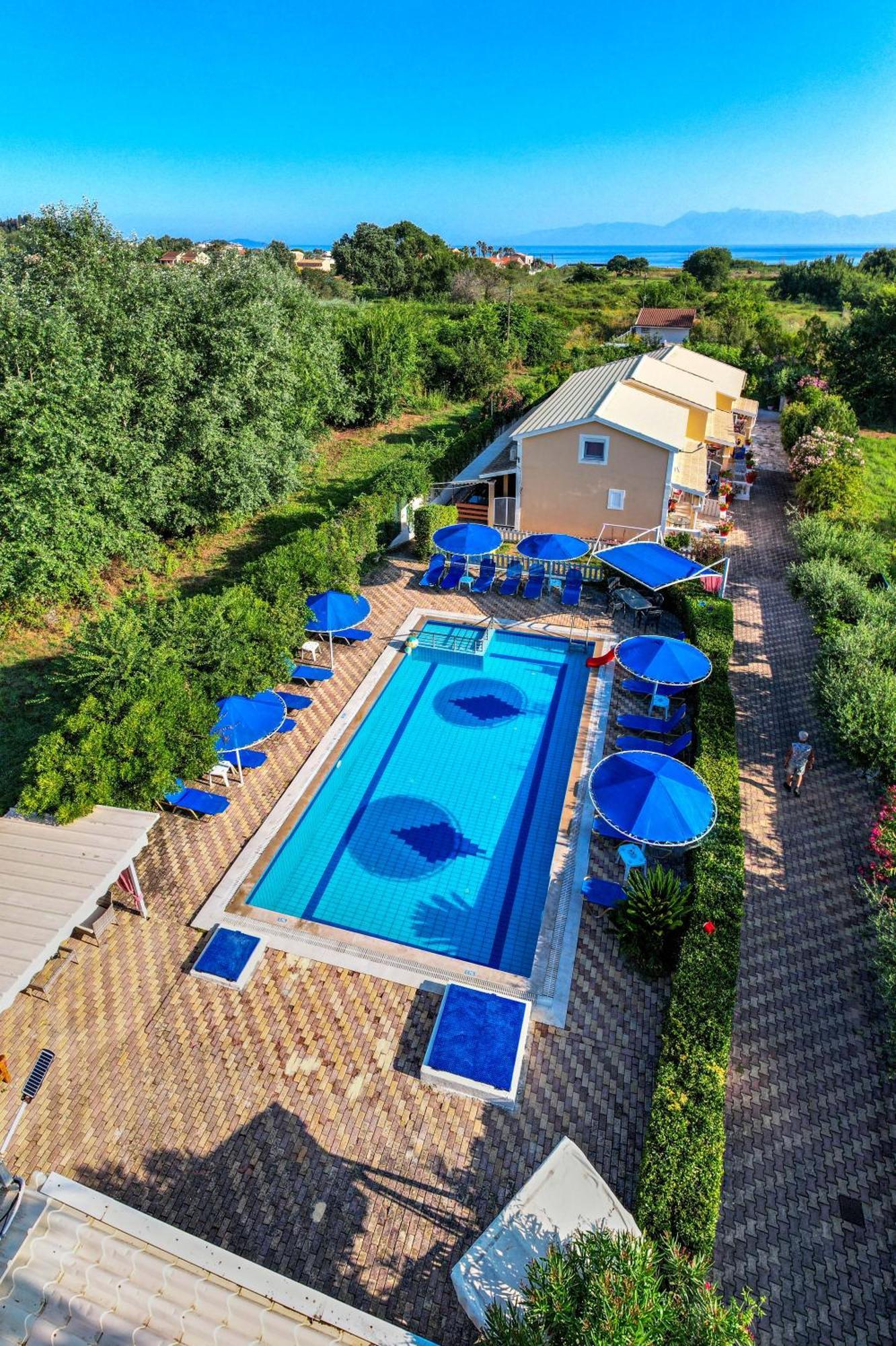 Villa Eleni Holidays Resort With Swimming Pool, Sidárion Buitenkant foto